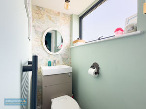 WC- click for photo gallery